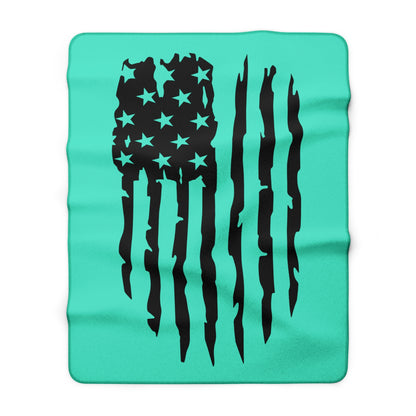 Sherpa Blanket — Distressed American Flag Design, Cozy Fleece Throw